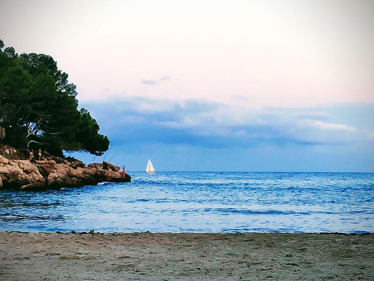 Paraiso En Cala Llobeta Calafat Luaran gambar